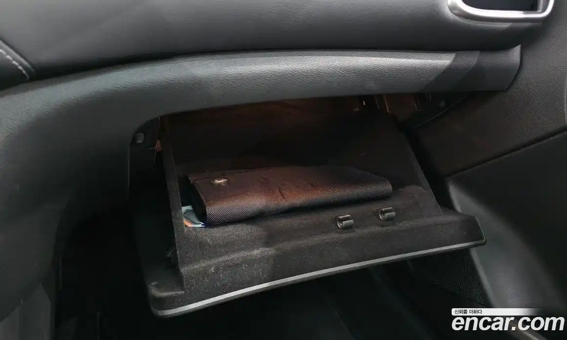 Infiniti Q30 2017 2.0 гидро, фото 29