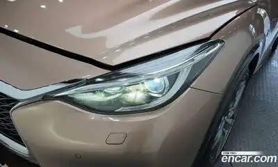 Infiniti Q30 2017 2.0 гидро, миниатюра 7