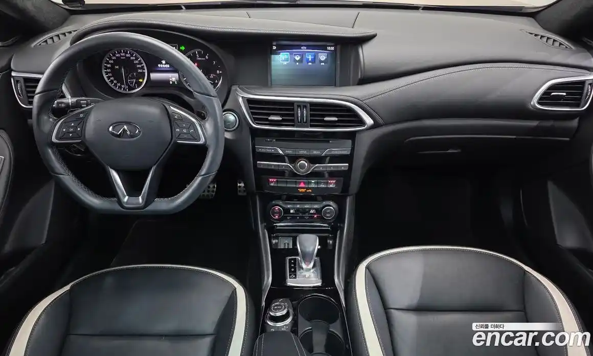 Infiniti Q30 2017 2.0 гидро, фото 9