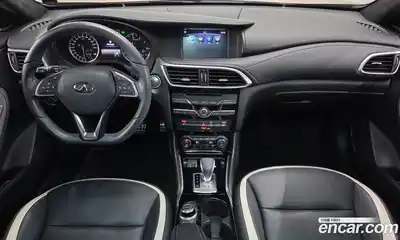 Infiniti Q30 2017 2.0 гидро, миниатюра 9