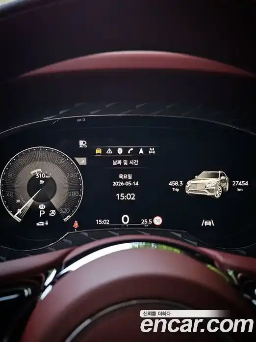 Bentley Bentayga 2022 4.0 гидро, фото 16