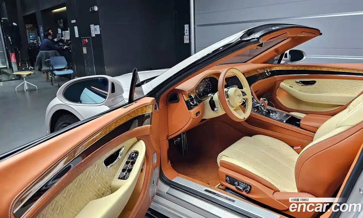Bentley Continental 2022 6.0 гидро, фото 11