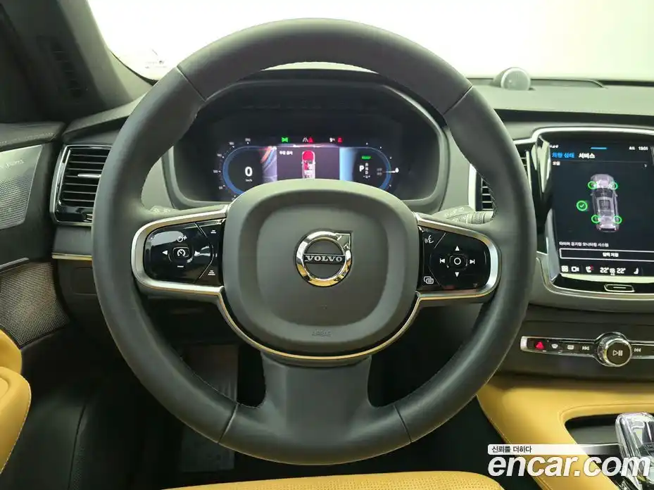 Volvo XC90 2025 2.0 автомат (гидро), фото 6