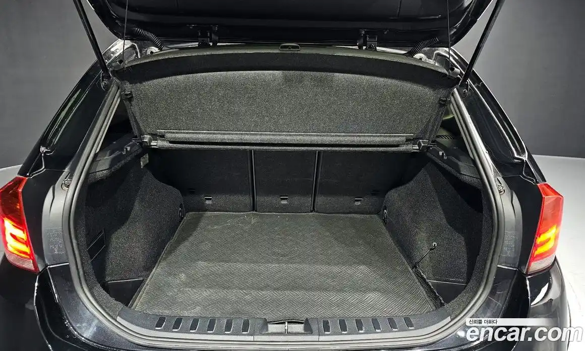 BMW X1 2011 2.0 автомат (гидро), фото 20