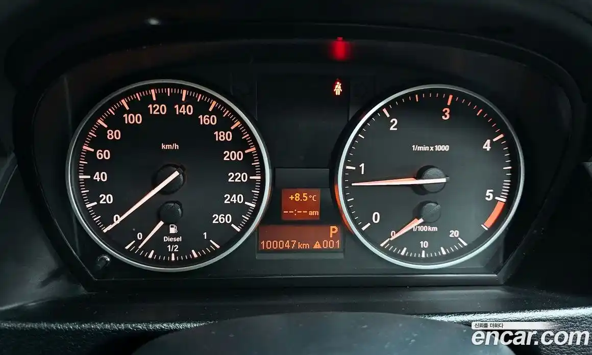 BMW X1 2011 2.0 автомат (гидро), фото 8