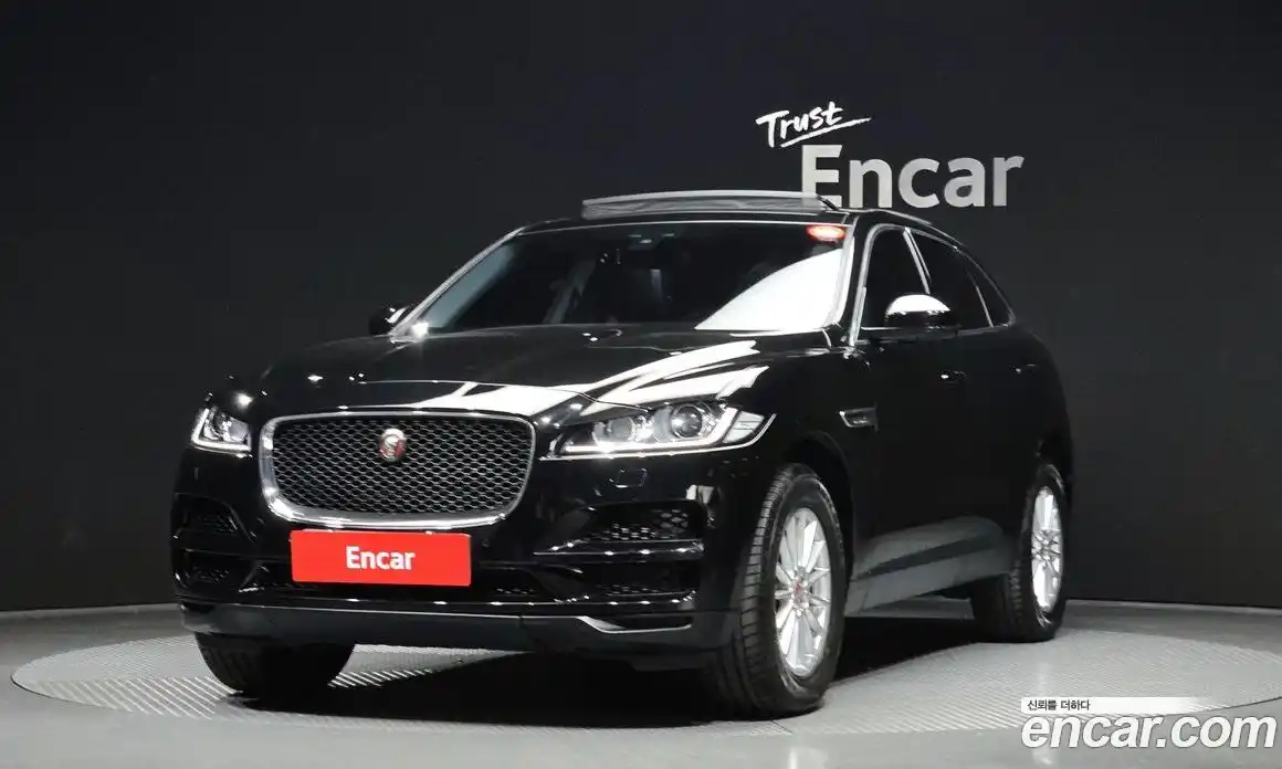Jaguar F-Pace 2016 2.0 гидро, фото 1
