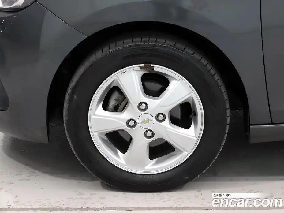 Chevrolet Spark 2016 1.0 автомат (гидро), фото 5