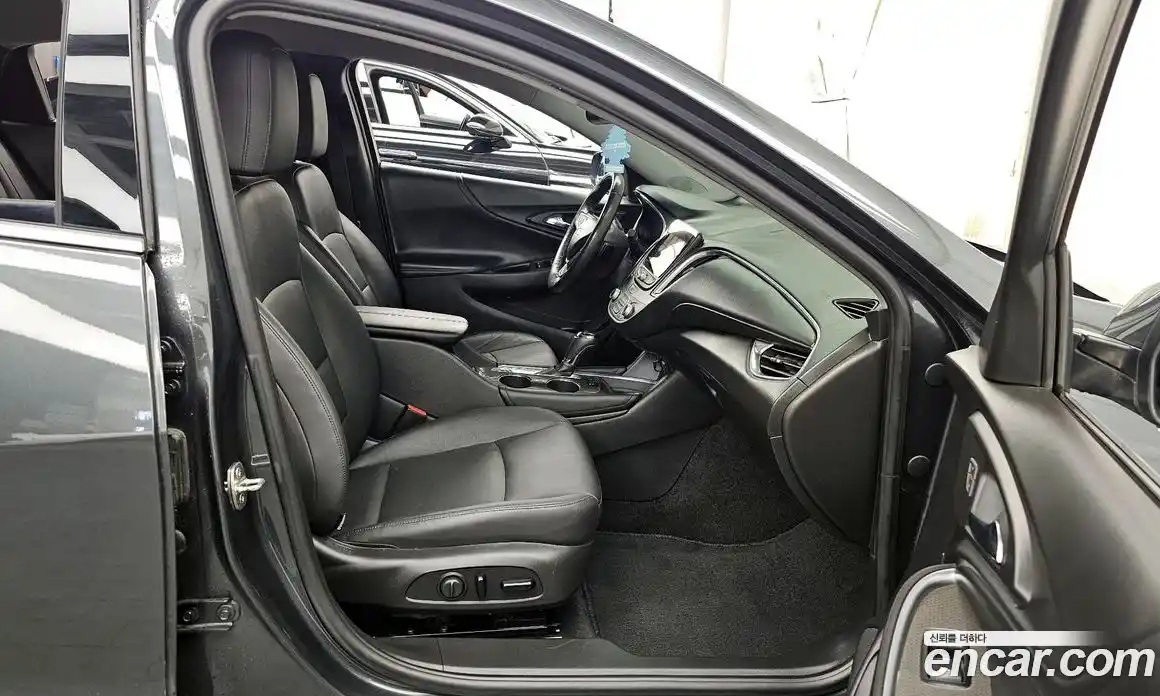 Chevrolet Malibu 2018 2.0 автомат (гидро), фото 11