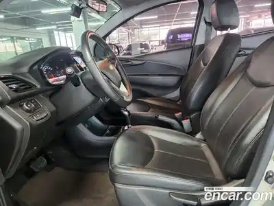 Chevrolet Spark 2016 1.0 автомат (гидро), миниатюра 8