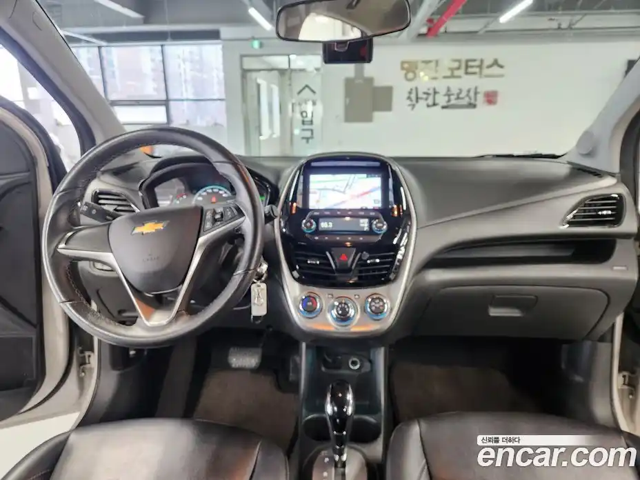 Chevrolet Spark 2016 1.0 автомат (гидро), фото 10