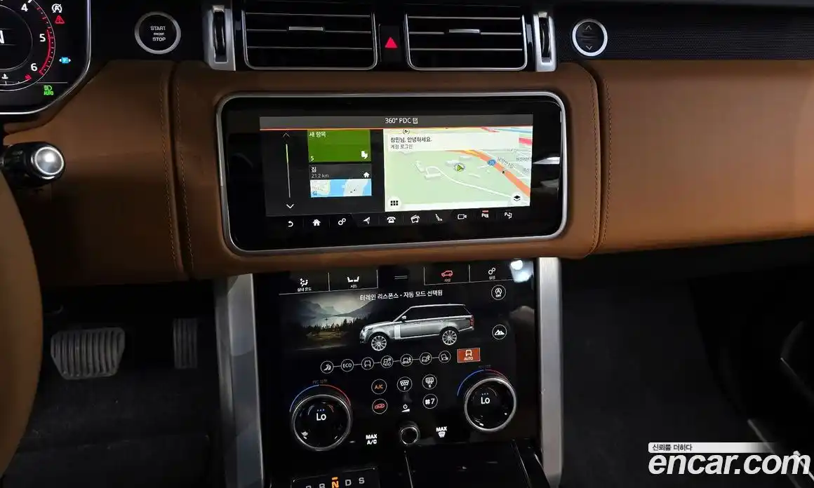 Land Rover Range Rover 2018 4.4 автомат (гидро), фото 20