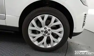 Land Rover Range Rover 2018 4.4 автомат (гидро), миниатюра 6