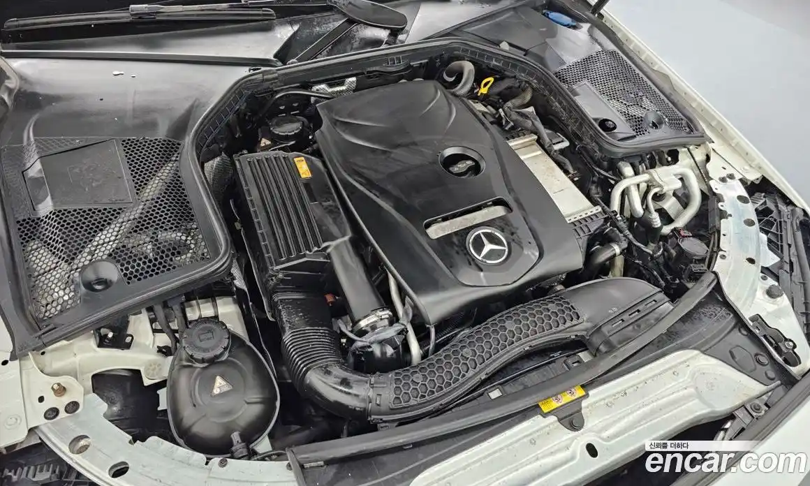 Mercedes-Benz C-Class 2016 2.0 автомат (гидро), фото 6