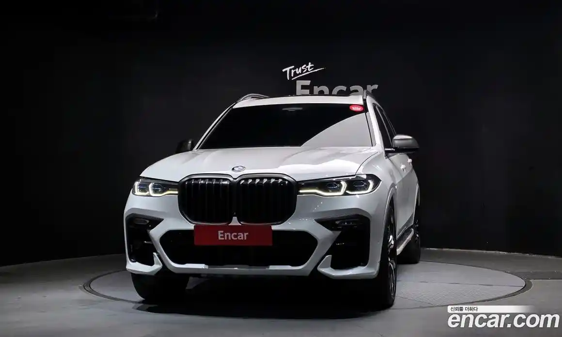 BMW X7 2021 3.0 автомат (гидро), фото 3