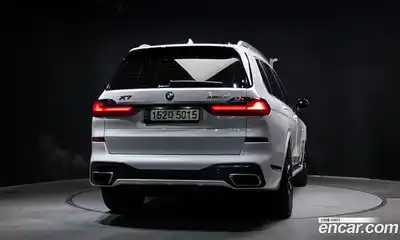 BMW X7 2021 3.0 автомат (гидро), миниатюра 4