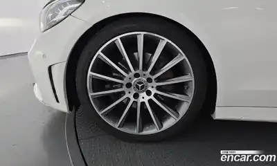 Mercedes-Benz C-Class 2019 1.9 автомат (гидро), миниатюра 5