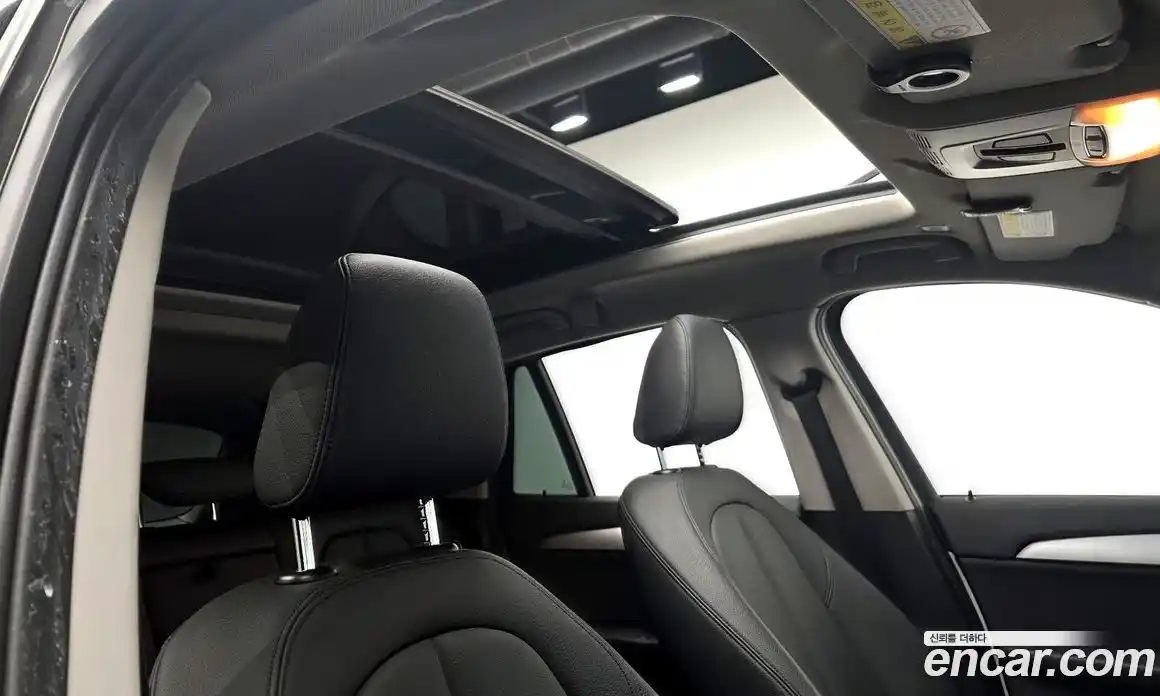BMW X1 2016 2.0 автомат (гидро), фото 16