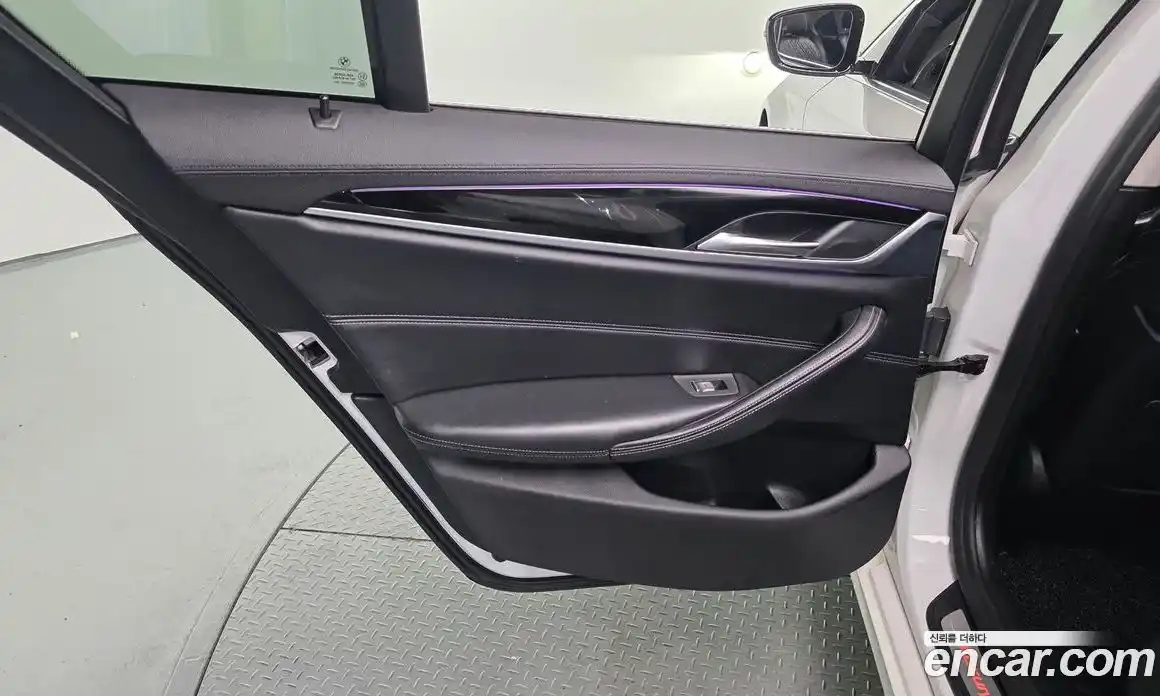 BMW 5 серия 2019 2.0 автомат (гидро), фото 15
