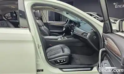 BMW 5 серия 2018 2.0 автомат (гидро), миниатюра 11