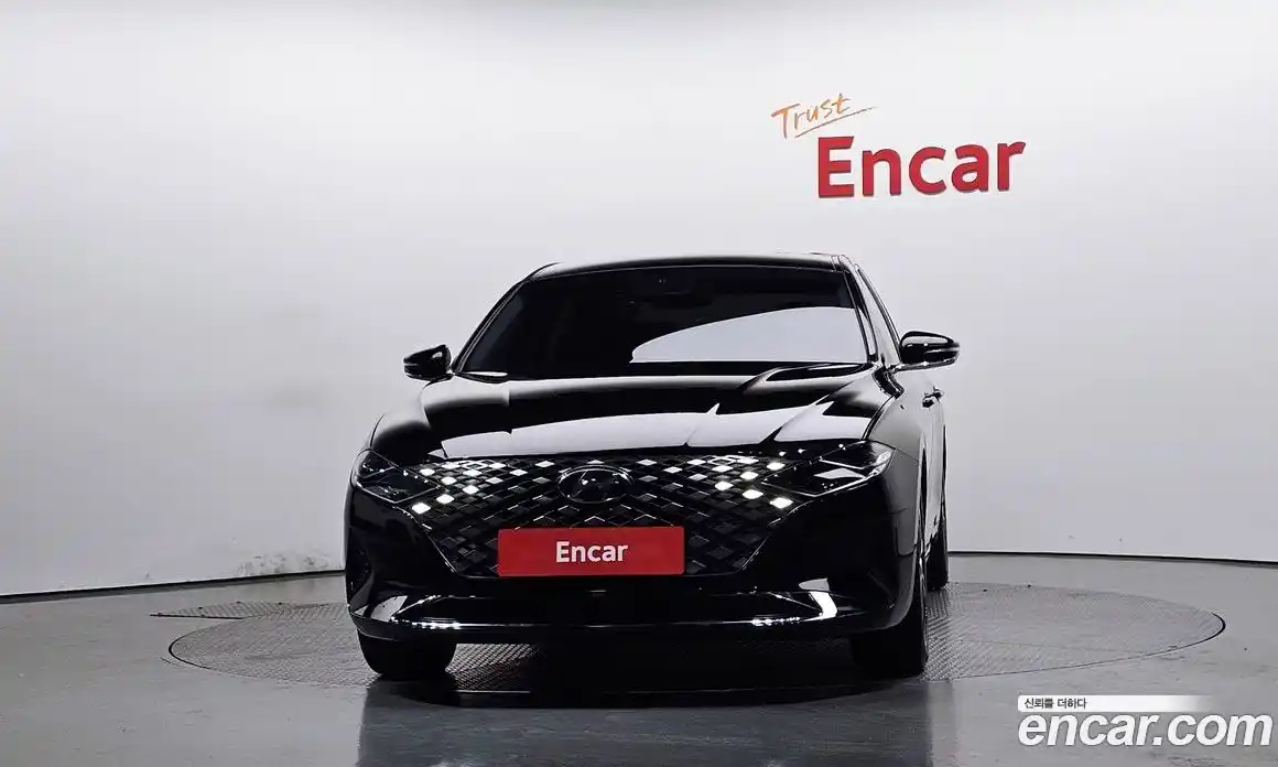 Hyundai Grandeur 2022 3.3 автомат (гидро), фото 3