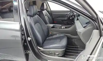 Hyundai Sonata 2024 1.6 автомат (гидро), миниатюра 11