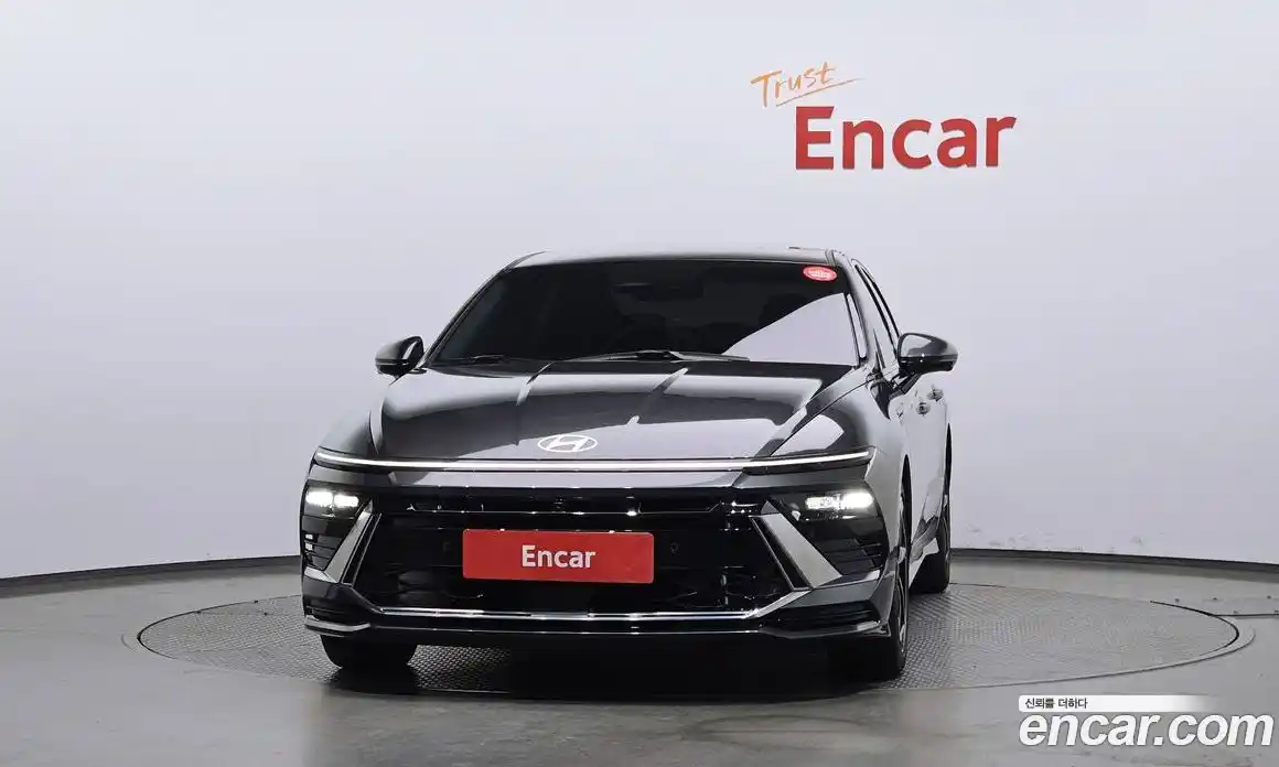 Hyundai Sonata 2024 1.6 автомат (гидро), фото 3