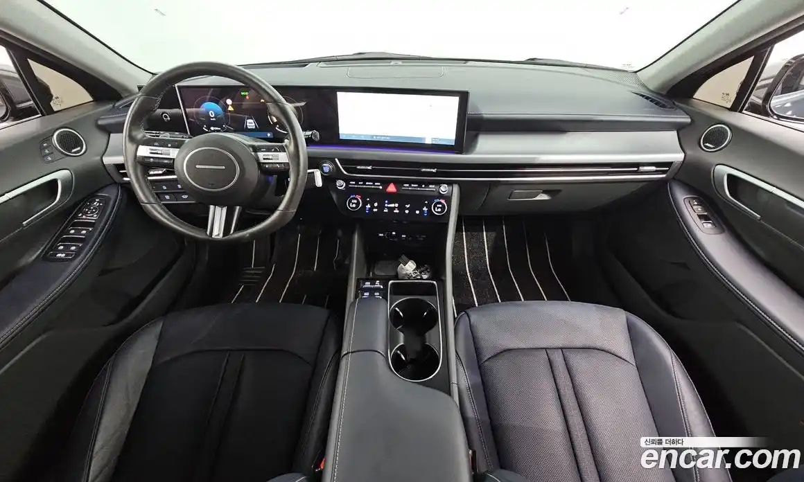 Hyundai Sonata 2024 1.6 автомат (гидро), фото 7