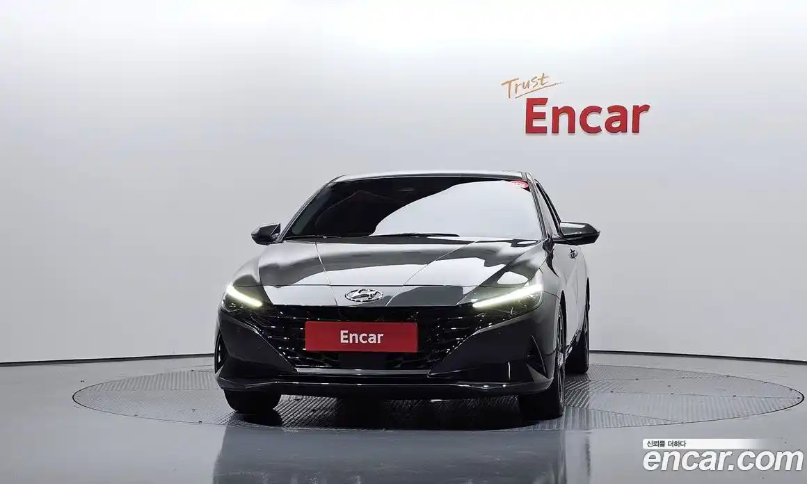 Hyundai Avante 2021 1.6 автомат (гидро), фото 3