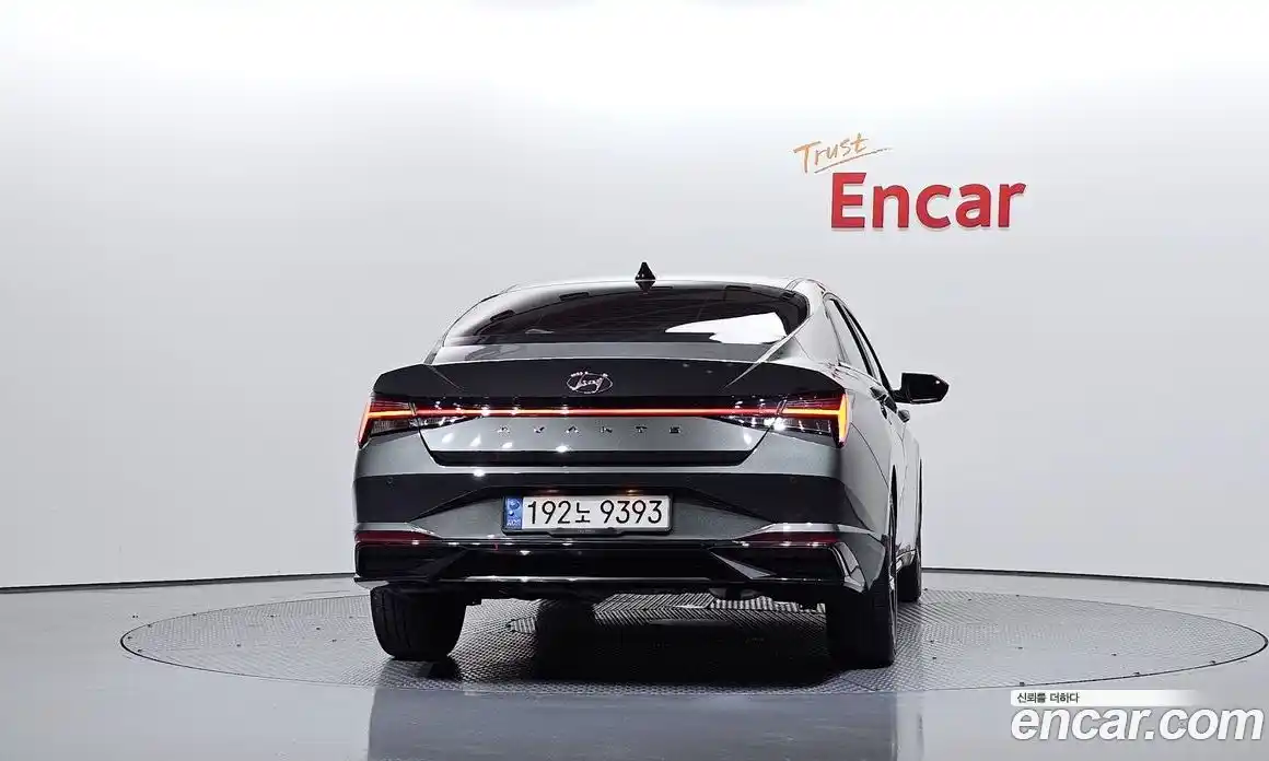 Hyundai Avante 2021 1.6 автомат (гидро), фото 4