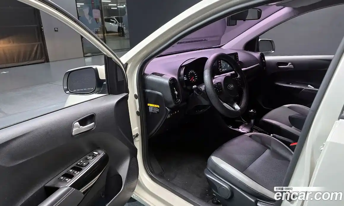 Kia Morning 2017 1.0 автомат (гидро), фото 13