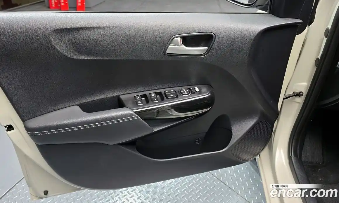 Kia Morning 2017 1.0 автомат (гидро), фото 14
