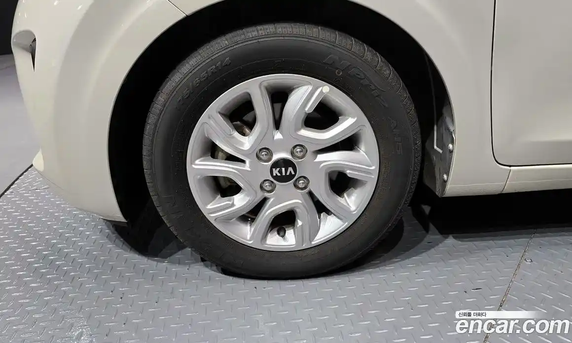 Kia Morning 2017 1.0 автомат (гидро), фото 5