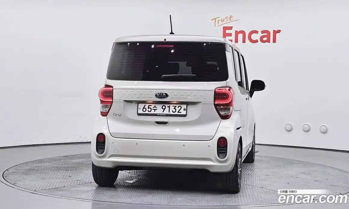Kia Ray 2019 1.0 автомат (гидро), фото 4