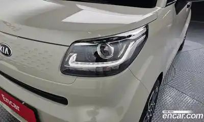 Kia Ray 2019 1.0 автомат (гидро), миниатюра 8