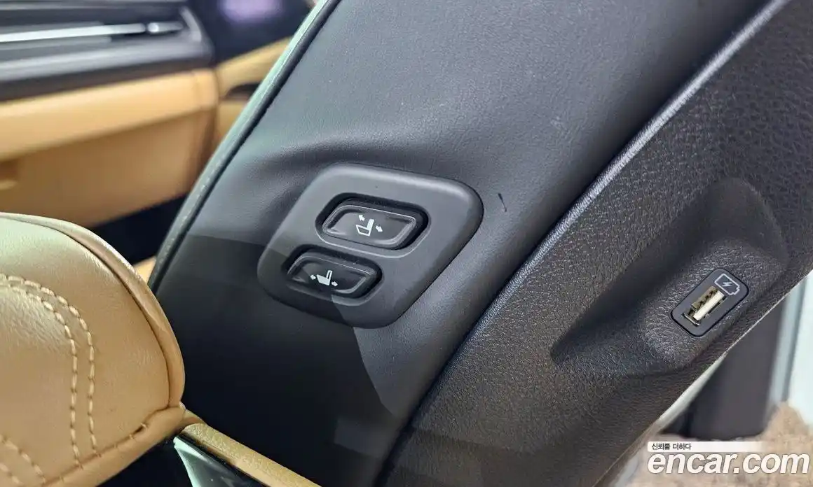 Kia Carnival 2021 3.5 автомат (гидро), фото 31