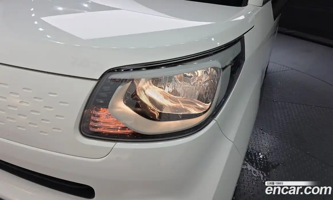 Kia Ray 2022 1.0 автомат (гидро), фото 8