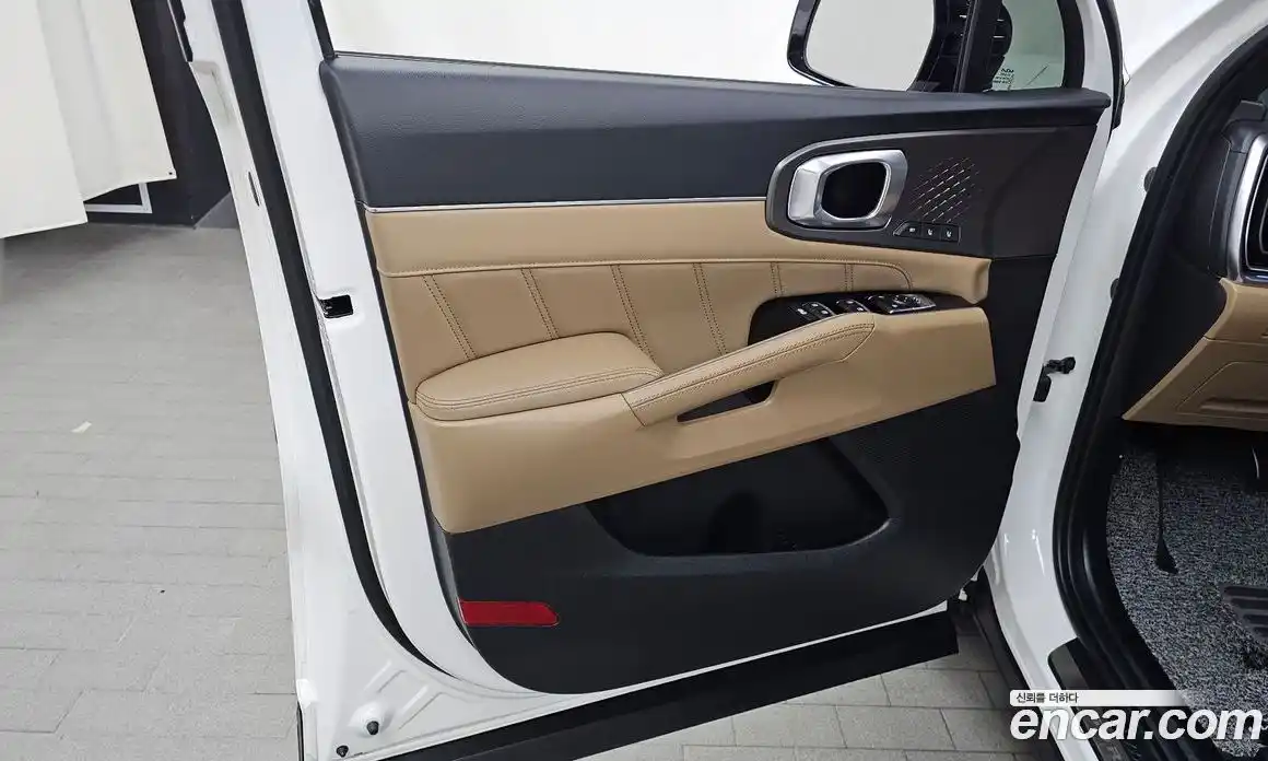 Kia Sorento 2024 1.6 автомат (гидро), фото 14