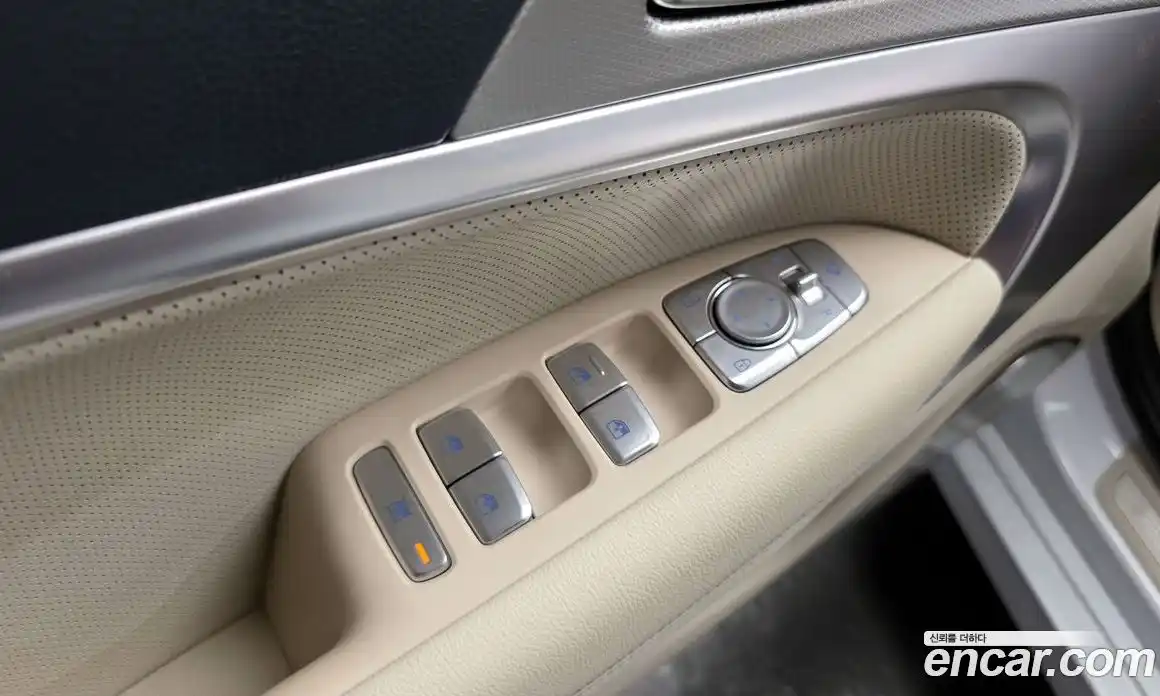 Genesis G70 2024 2.5 автомат (гидро), фото 13
