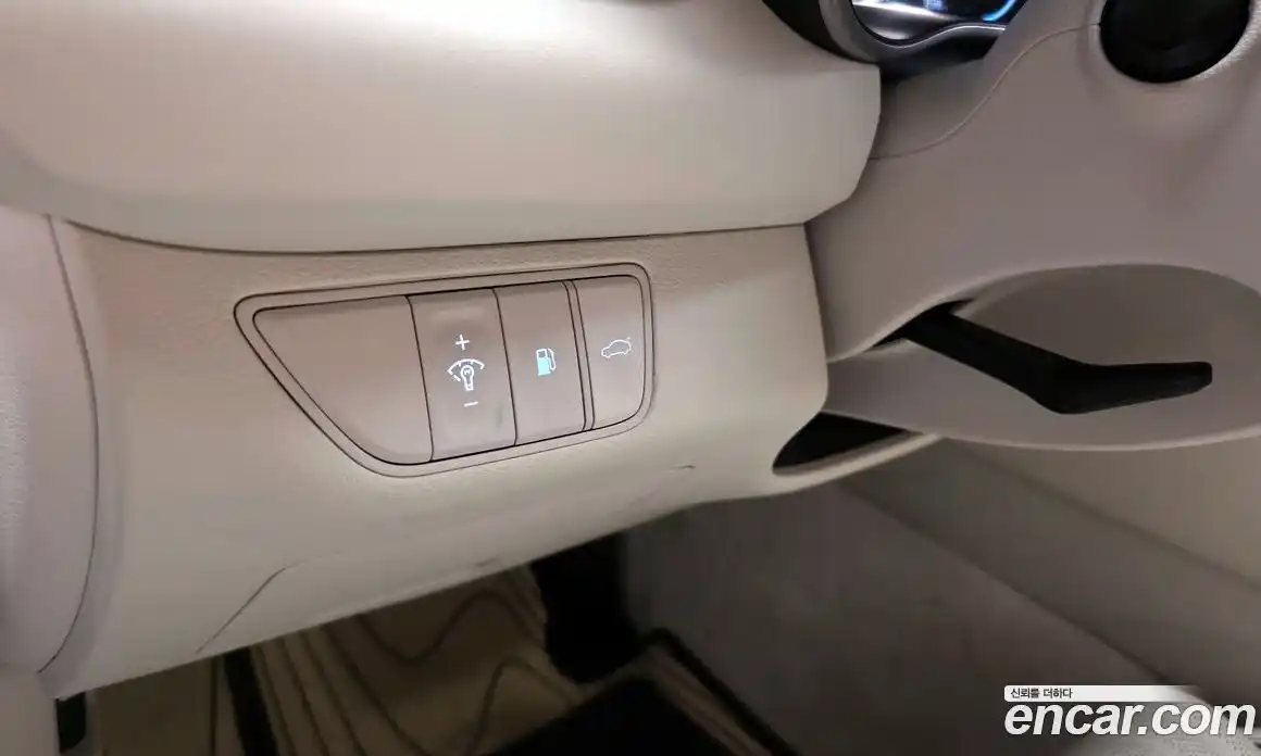 Genesis G70 2024 2.5 автомат (гидро), фото 14