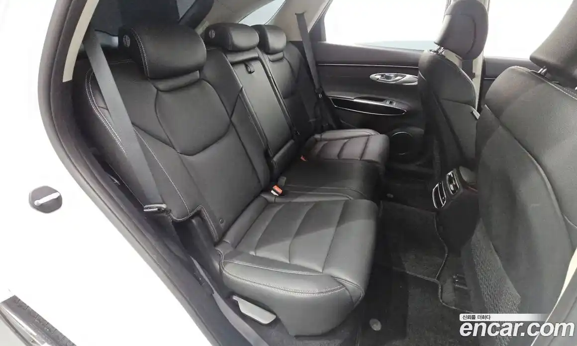 Genesis GV70 2022 2.5 автомат (гидро), фото 32