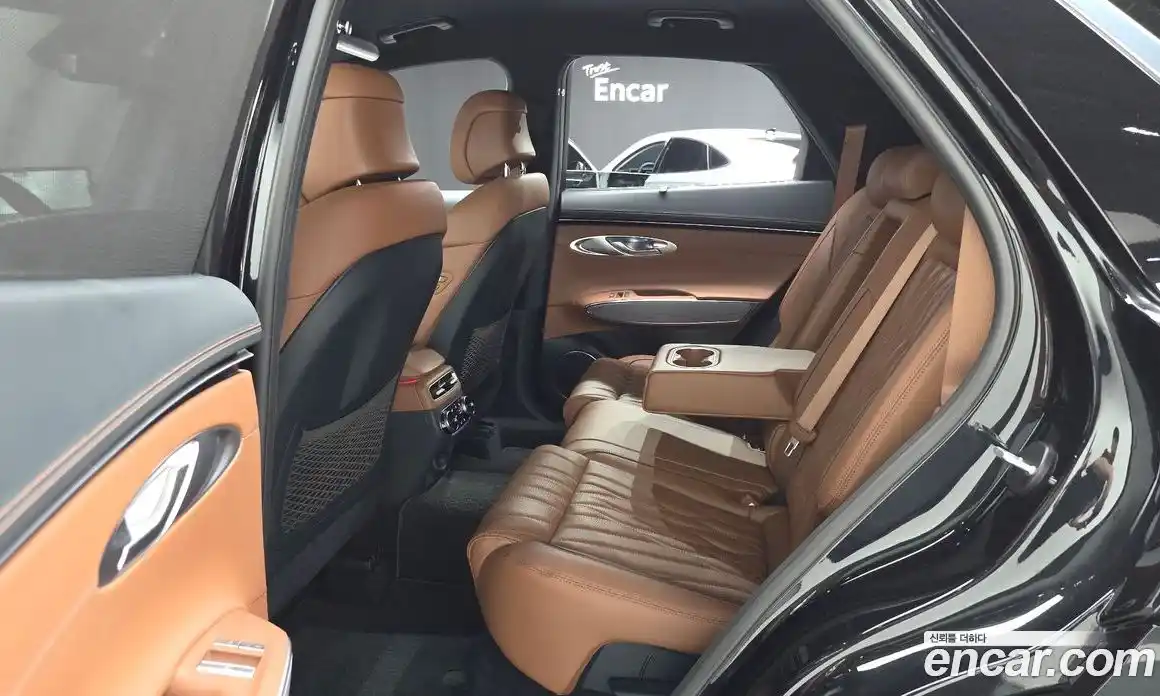 Genesis GV70 2022 2.5 автомат (гидро), фото 18