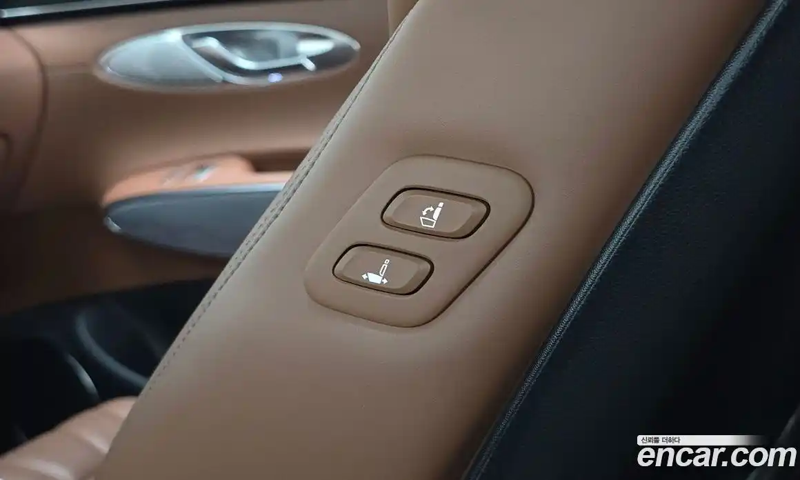 Genesis GV70 2022 2.5 автомат (гидро), фото 27