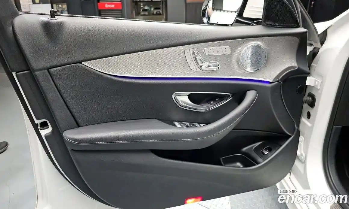 Mercedes-Benz E-Class 2018 2.0 автомат (гидро), фото 14