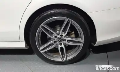 Mercedes-Benz E-Class 2018 2.0 автомат (гидро), миниатюра 7