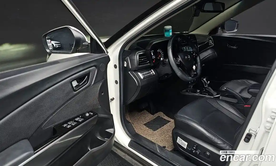 SsangYong TIBOLI 2022 1.5 автомат (гидро), фото 13