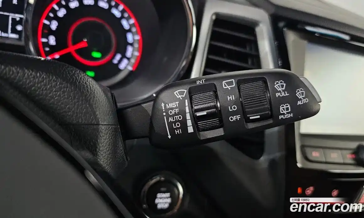 SsangYong TIBOLI 2019 1.6 автомат (гидро), фото 16