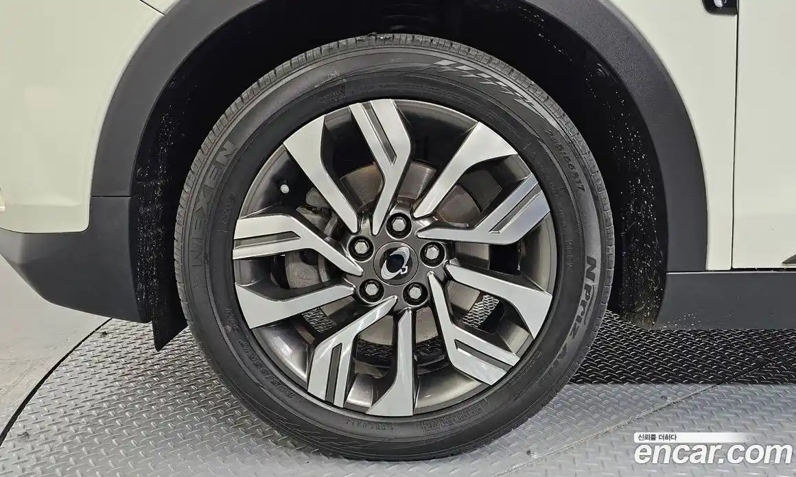 SsangYong TIBOLI 2019 1.6 автомат (гидро), фото 5