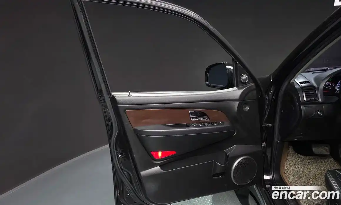 SsangYong Rexton 2015 2.0 автомат (гидро), фото 14