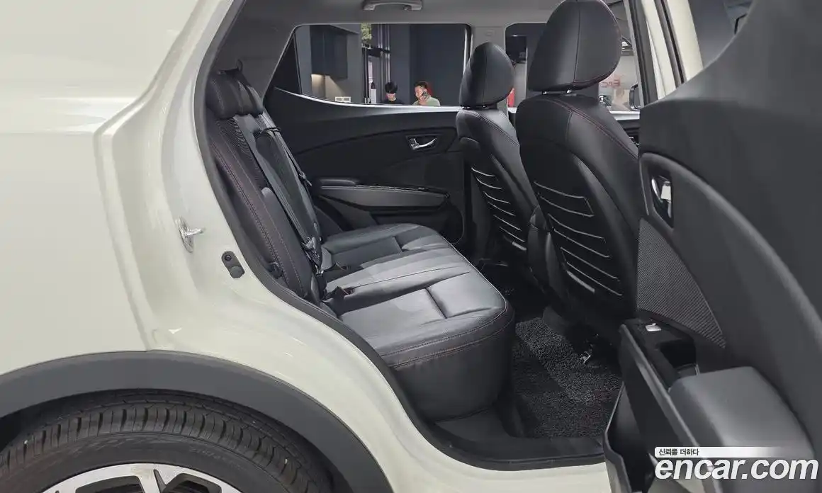 SsangYong TIBOLI 2017 1.6 автомат (гидро), фото 12