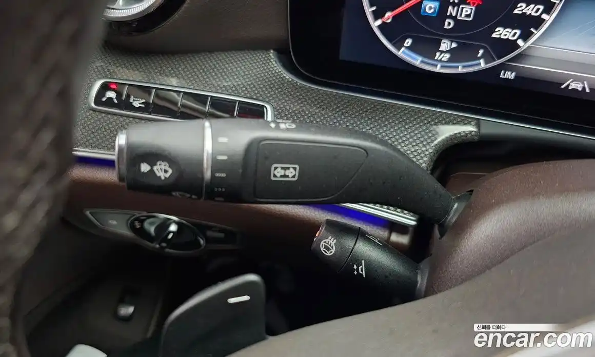 Mercedes-Benz CLS-Class 2020 1.9 гидро, фото 30